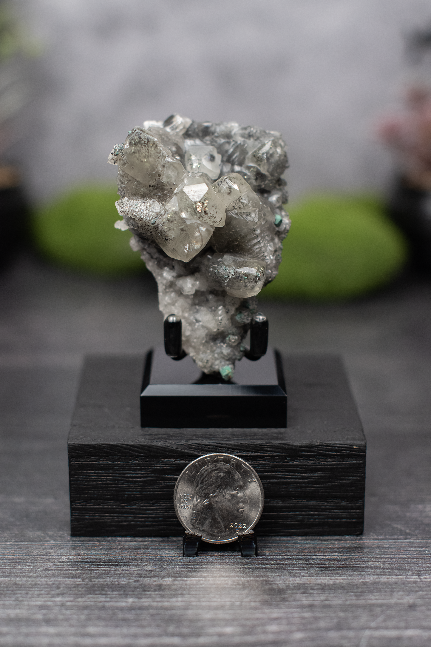 Malachite on Pyrite incl. Calcite